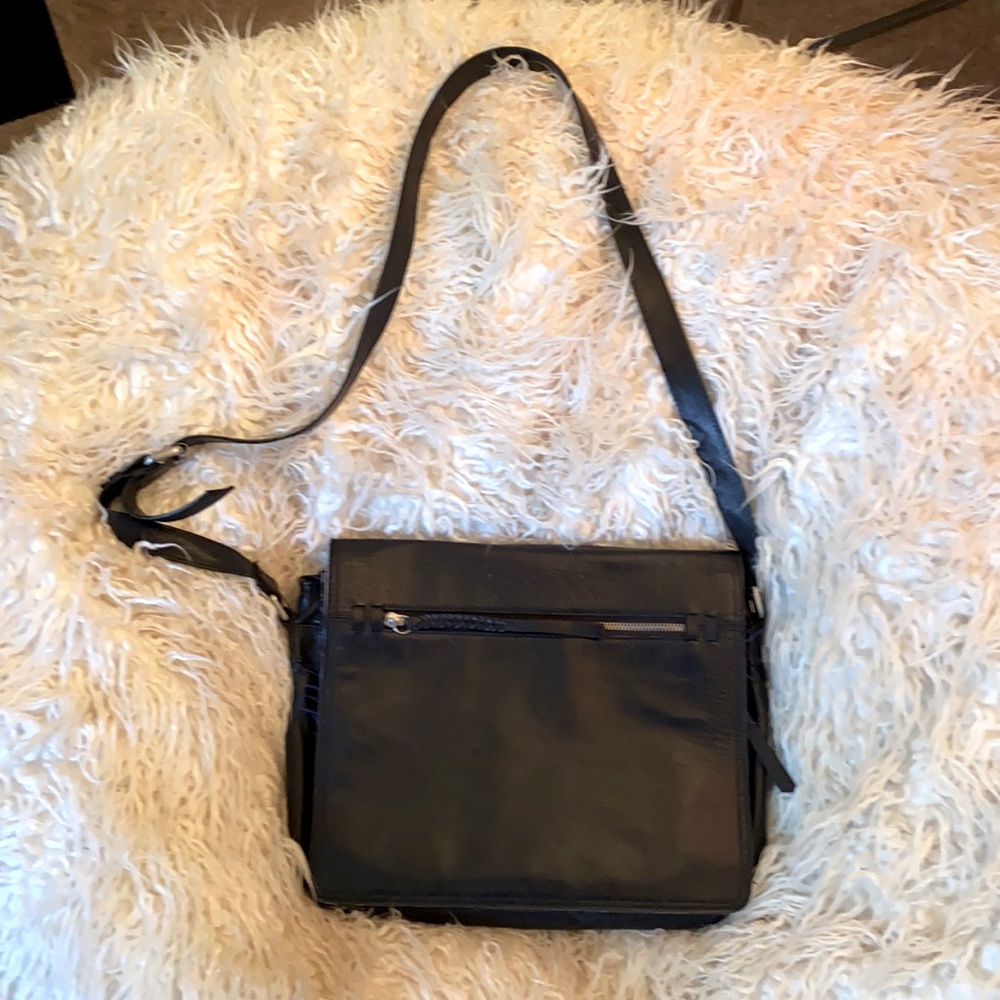 Artisan NY Leather Briefcase Messenger